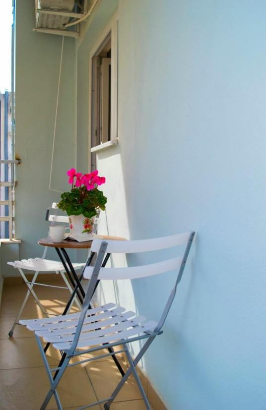 Sunny Central Luxury Apartment Volos Exteriör bild